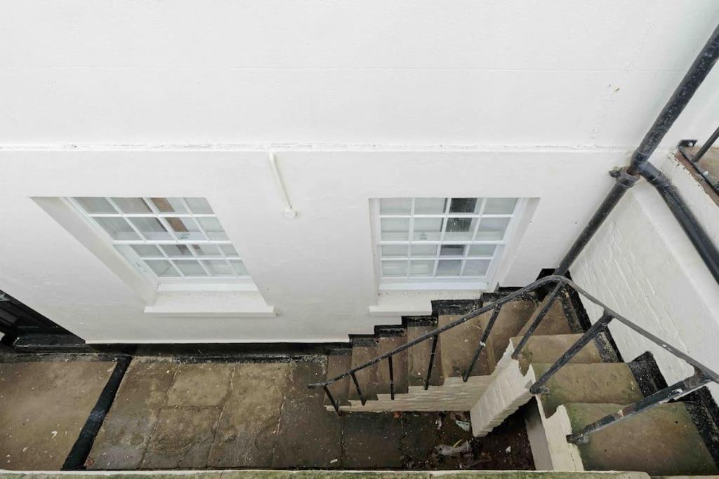 Stylish Beach Front Retreat 2 Bedrooms Herne Bay Exteriér fotografie